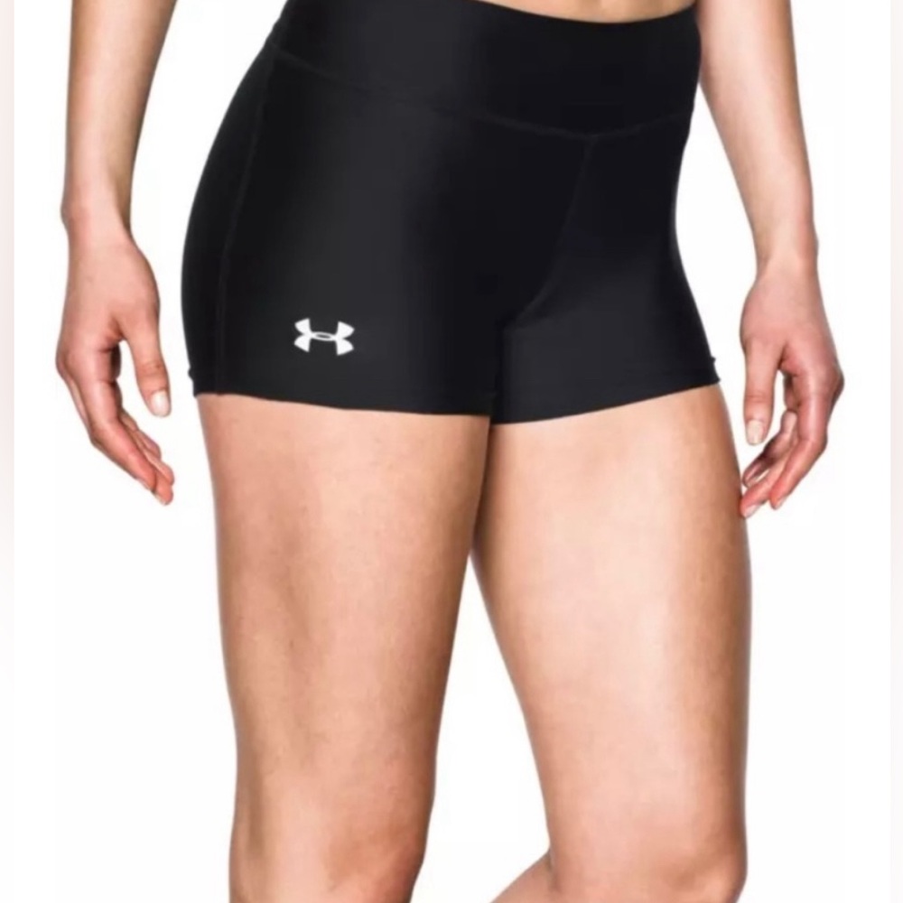 Under Armour On The Court 3” Spandex Athletic Shorts Size M